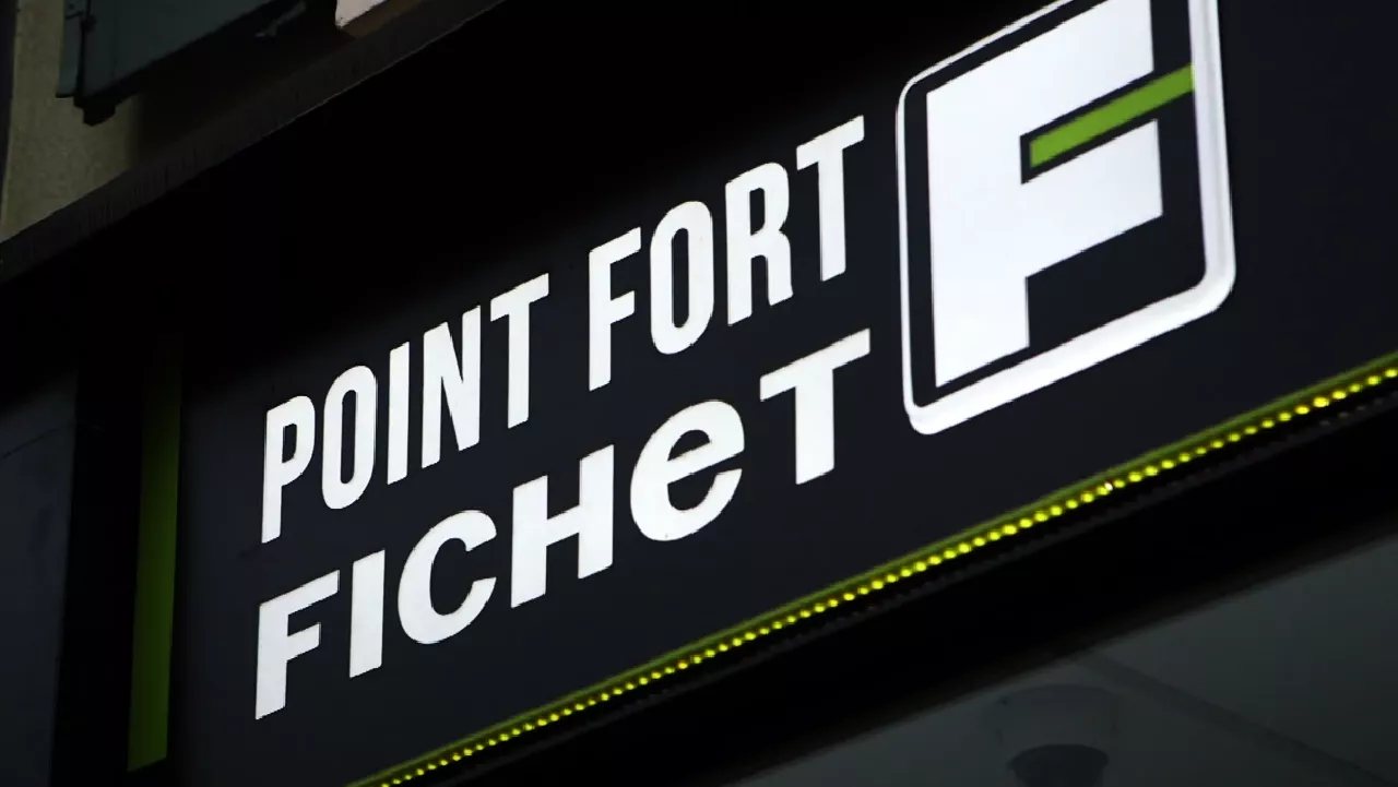 Gérard, installateur agréé Point Fort Fichet à Louveciennes